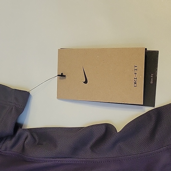 NWT Nike Racing Louisville FC Women's V-Neck Soccer Jersey Size Medium - Picture 13 of 16